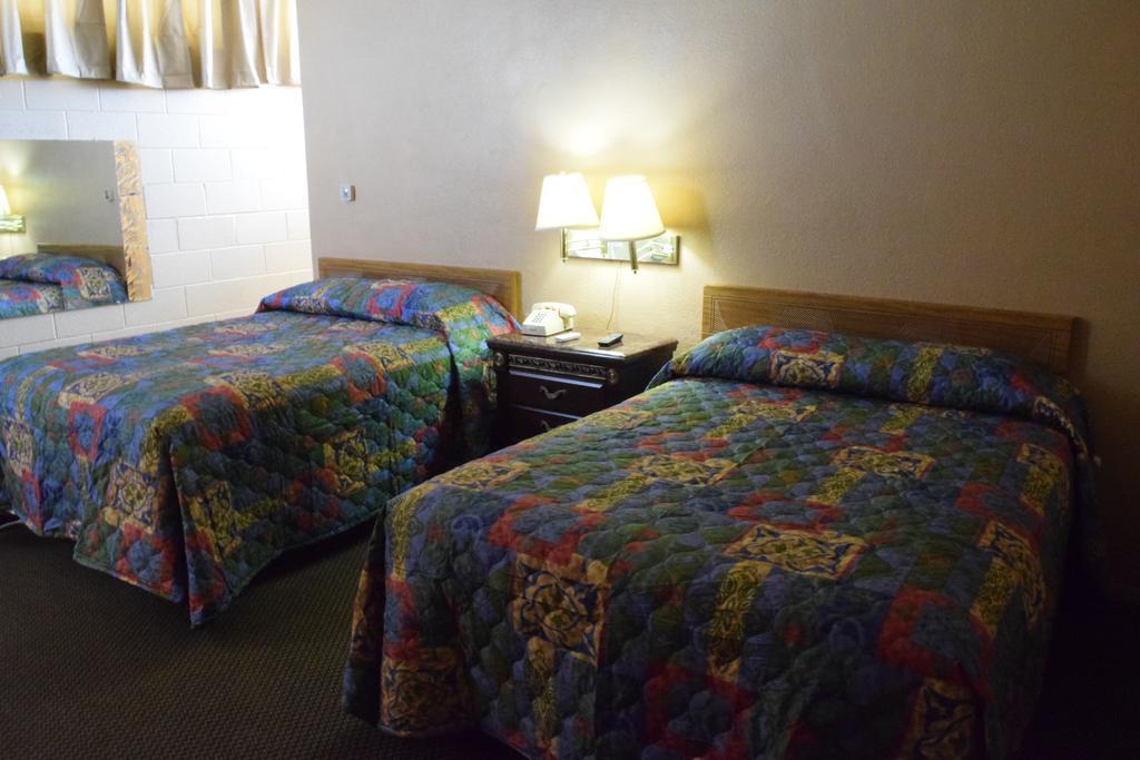 Imperial Motel Odessa Phòng bức ảnh