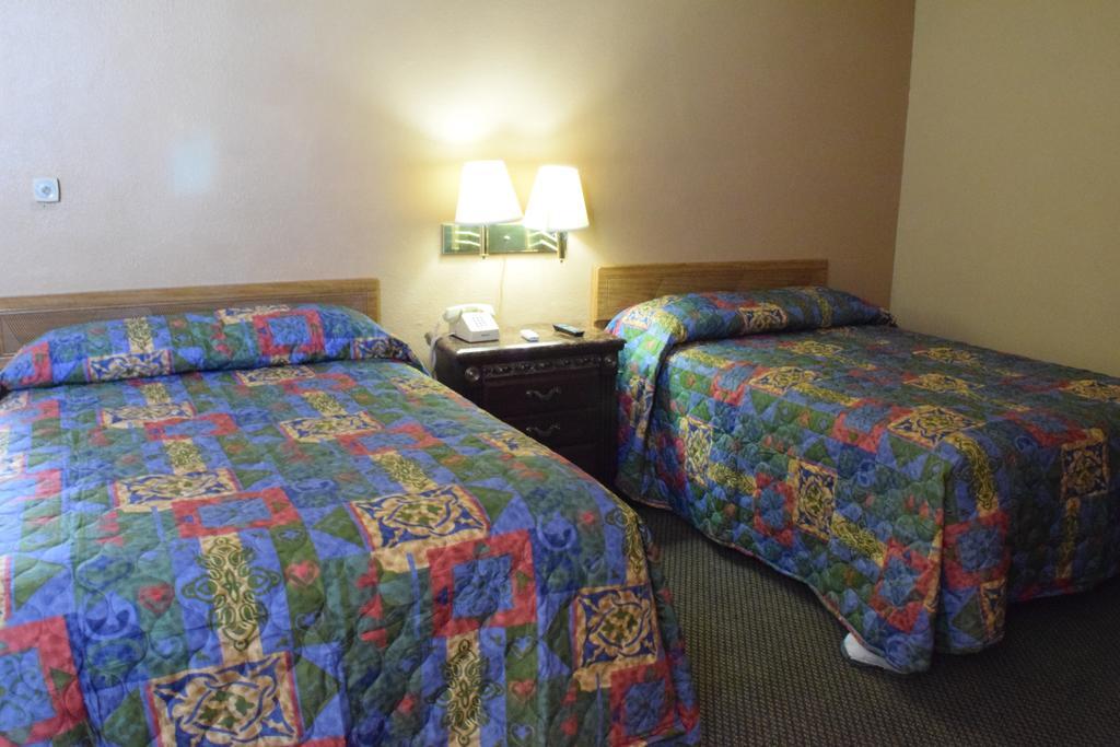 Imperial Motel Odessa Phòng bức ảnh